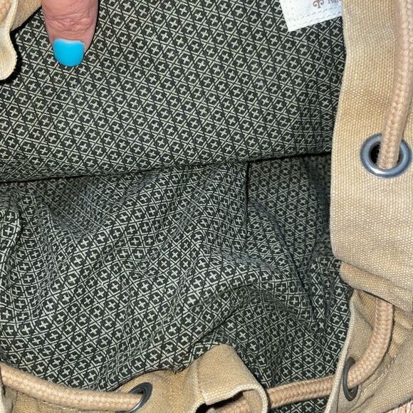 PARSON GRAY CAVALRY DUFFEL BAG COLOR: SAND - Picture 4 of 13